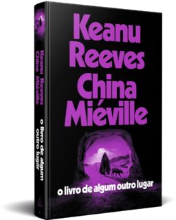 📚🔥 Keanu Reeves entra de vez na literatura — e não é pouca coisa 🔥📚

“O livro de algum outro lugar” expande o universo de BRZRKR em um épico existencialista, brutal e filosófico, escrito por Keanu Reeves em parceria com o aclamado China Miéville. 🩸✨

A obra aprofunda a jornada de Unute, um guerreiro imortal que atravessa 80 mil anos de história em busca de algo simples e impossível: o direito de morrer. Misturando ficção científica, mitologia e horror psicológico, o livro eleva o universo das HQs a um novo patamar literário.

Mais do que expansão, é uma reinvenção — e peça-chave do futuro multimídia da franquia, que já tem anime e filme live-action a caminho pela Netflix. 🌍🎬

#BRZRKR #KeanuReeves #ChinaMieville #OLivroDeAlgumOutroLugar #LiteraturaFantastica #FiccaoEspeculativa #NewWeird #HQs #GraphicNovel #Livros #CulturaPop #Netflix #EditoraJangada #PipocandoNoticias