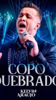 Kelvin Araújo celebra 25 anos de estrada com o lançamento do potente single “Copo Quebrado”

#KelvinAraujo #Sertanejo #Musica #copoquebrado #geek